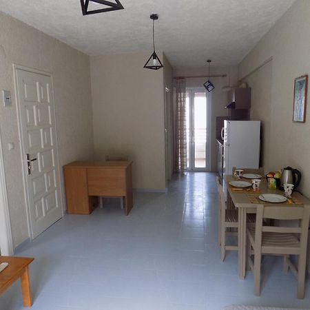 Afrodite Spacious Apartments! Agia Efimia Exteriör bild