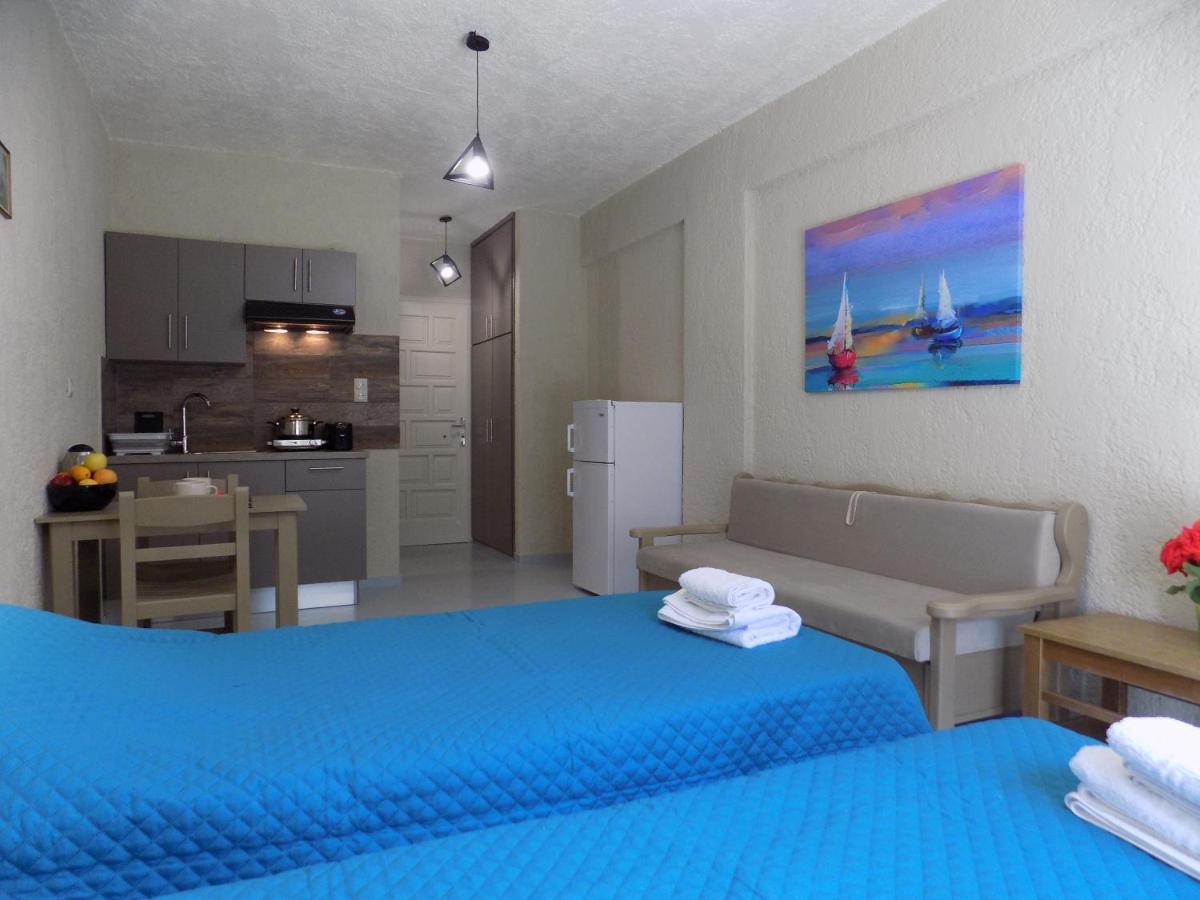 Afrodite Spacious Apartments! Agia Efimia Exteriör bild