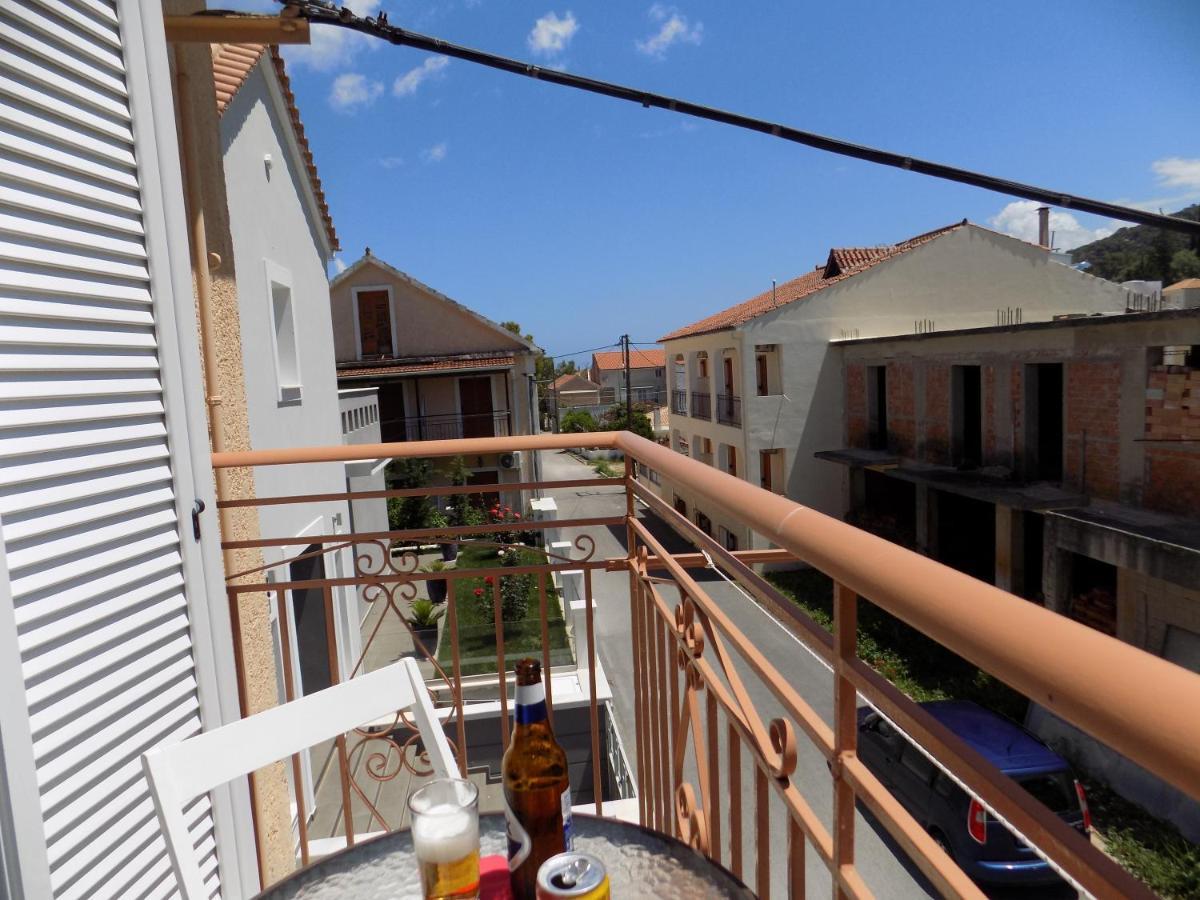 Afrodite Spacious Apartments! Agia Efimia Exteriör bild