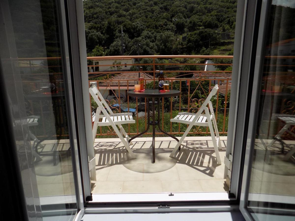 Afrodite Spacious Apartments! Agia Efimia Exteriör bild
