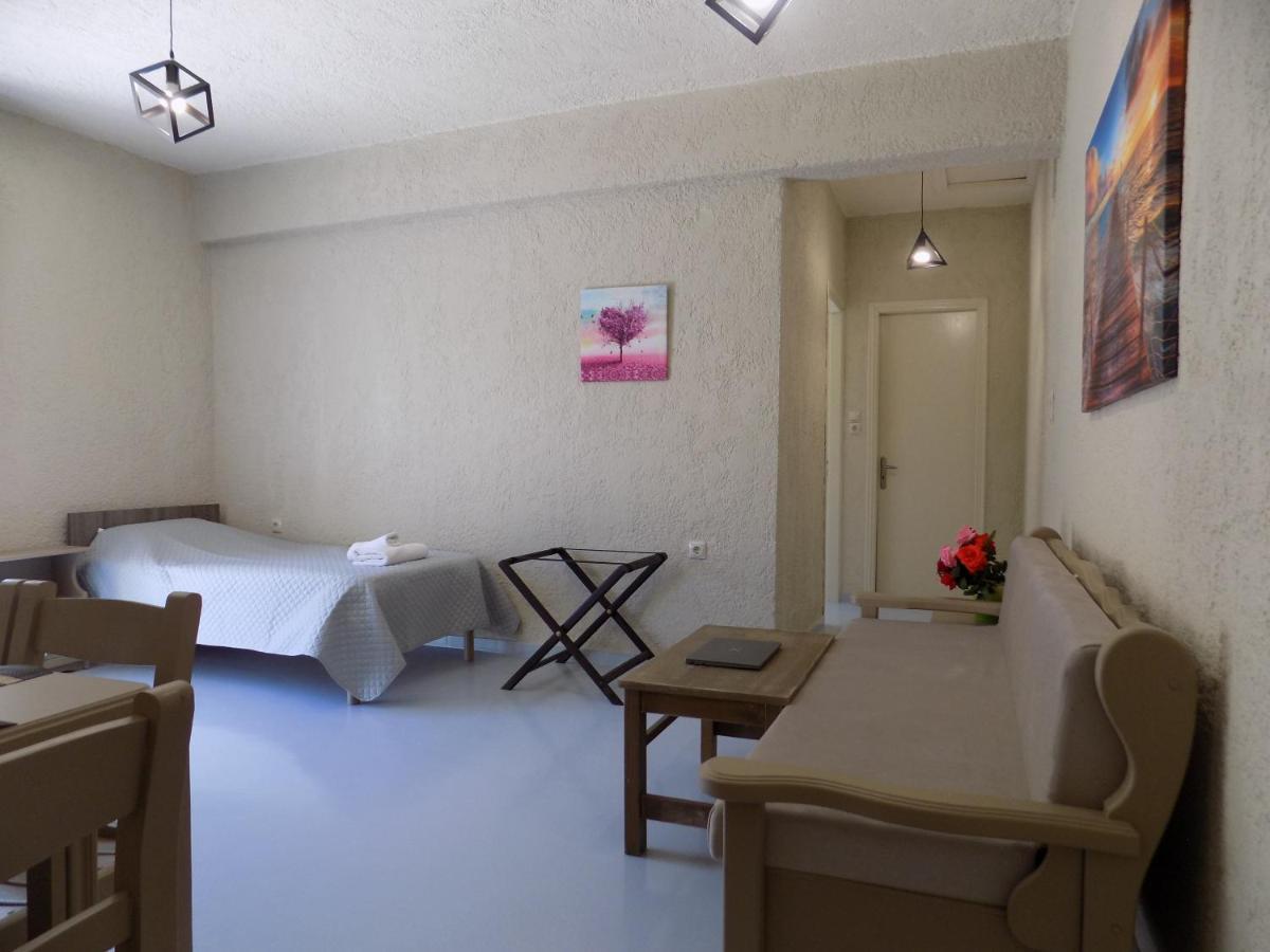 Afrodite Spacious Apartments! Agia Efimia Exteriör bild
