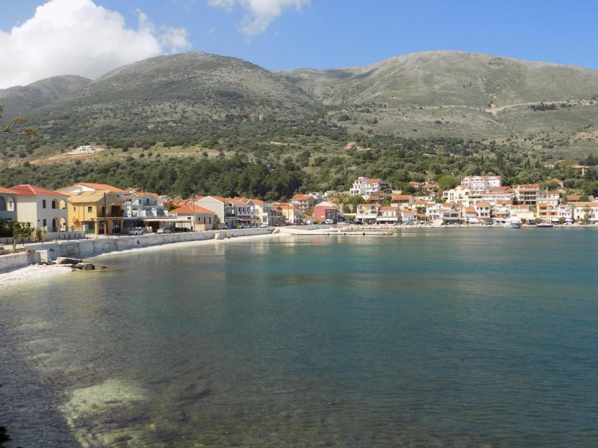Afrodite Spacious Apartments! Agia Efimia Exteriör bild